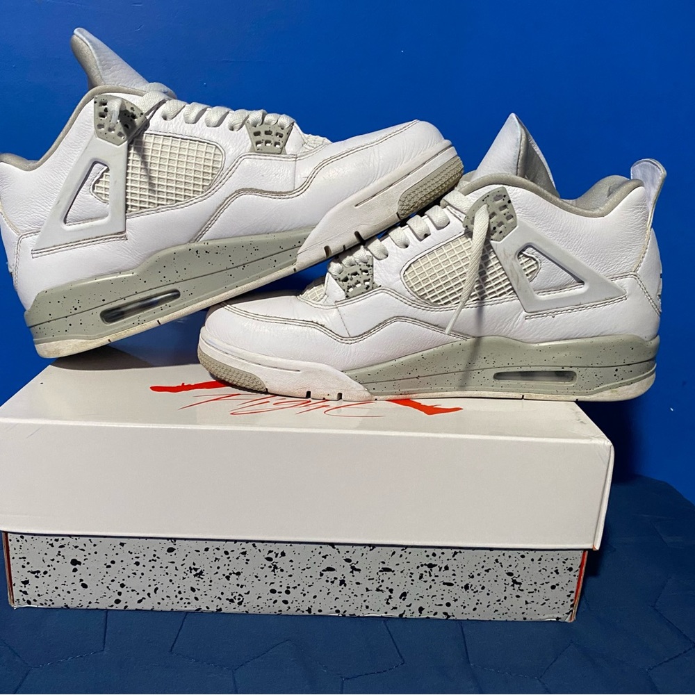 Jordan 4 White Oreos